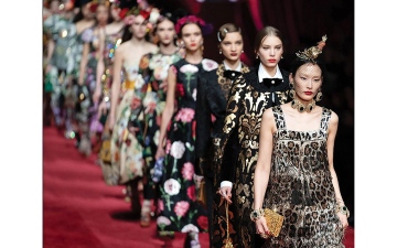 الصورة: الذكاء الاصطناعي في الأزياء.. شراكة تهدد خصوصية اللمسة الإنسانية