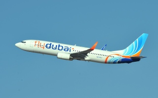الصورة: "فلاي دبي" تفتح باب التوظيف لطاقم الضيافة الجوية
