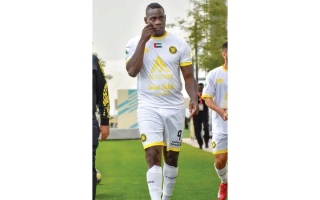 الصورة: مونتيري: بالوتيلي محترف من الطراز العالمي.. وأحمد خليل أسطورة