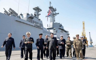 الصورة: كوريا الشمالية تنقل تهديد سلاحها النووي إلى أعالي البحار