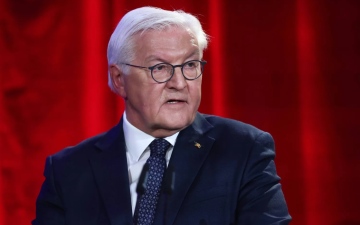 الصورة: الرئيس الألماني: الصحيفة جزء من طقوسي الصباحية وضرورة للديمقراطية