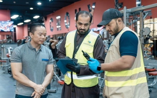 الصورة: &laquo;تراخيص&raquo; تنفذ 16 ألف زيارة تفتيشية خلال 2025