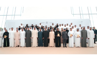 خالد بن محمد: جائزة أبوظبي للأداء الحكومي المتميز تُرسّخ ثقافة الابتكار والتنافسية الإيجابية