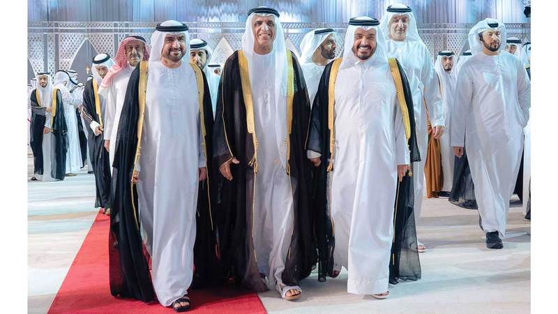 سعود بن صقر خلال حضوره حفل الاستقبال. وام