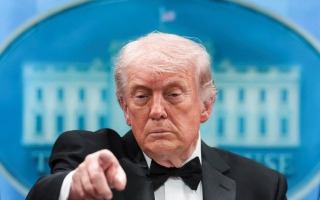 الصورة: البيت الأبيض: المشتبه بقيامه بإطلاق النار كان يسعى لاغتيال ترامب ومسؤولين آخرين