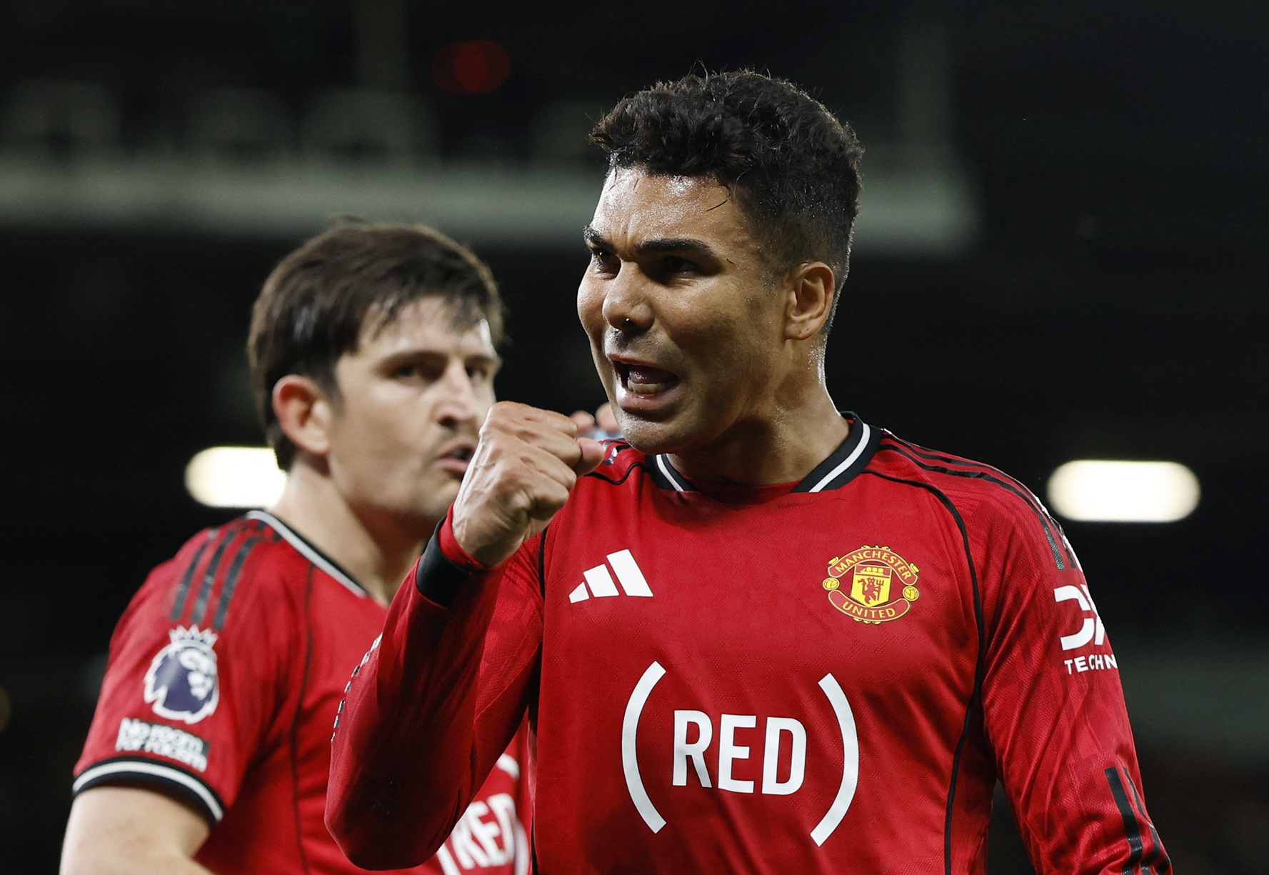 مانشستر يونايتد يضع قدماً في دوري أبطال أوروبا