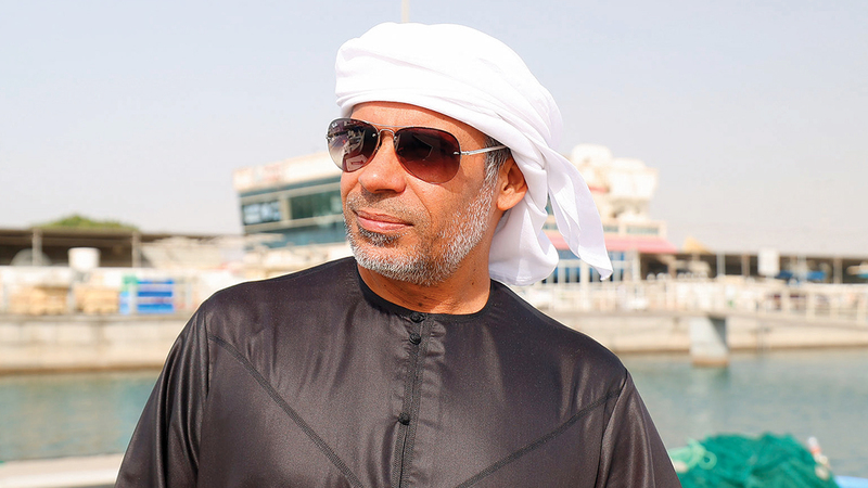 محمود آل علي: ظاهرة ازدهار الطحالب، التي يُطلق عليها محلياً &laquo;ماية السوكة&raquo; أو &laquo;ماية الحسر&raquo;، تتكرّر من موسم لآخر، وترتبط بالأمطار وجريان الأودية نتيجة تنشيط العوالق البحرية.