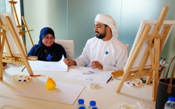 الصورة: خولة السويدي: الثقافة والفن جسر صناعة الأمل في حياة الأطفال