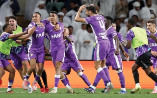 الصورة: العين يبدأ شهر الحصاد لإنهاء 4 سنوات من جفاف الألقاب المحلية