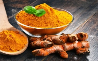 الصورة: أبرز طرق استخدام الكركم لتقليل الالتهابات