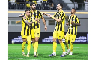 الصورة: لا مجال للخطأ.. كلباء وخورفكان في معركة البقاء