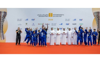 الصورة: منصور بن محمد يُتوِّج أبطال كأس نائب رئيس الدولة للجوجيتسو