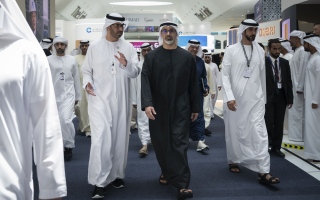 الصورة: خالد بن محمد بن زايد يشهد جانباً من فعاليات الدورة الخامسة من "اصنع في الإمارات"