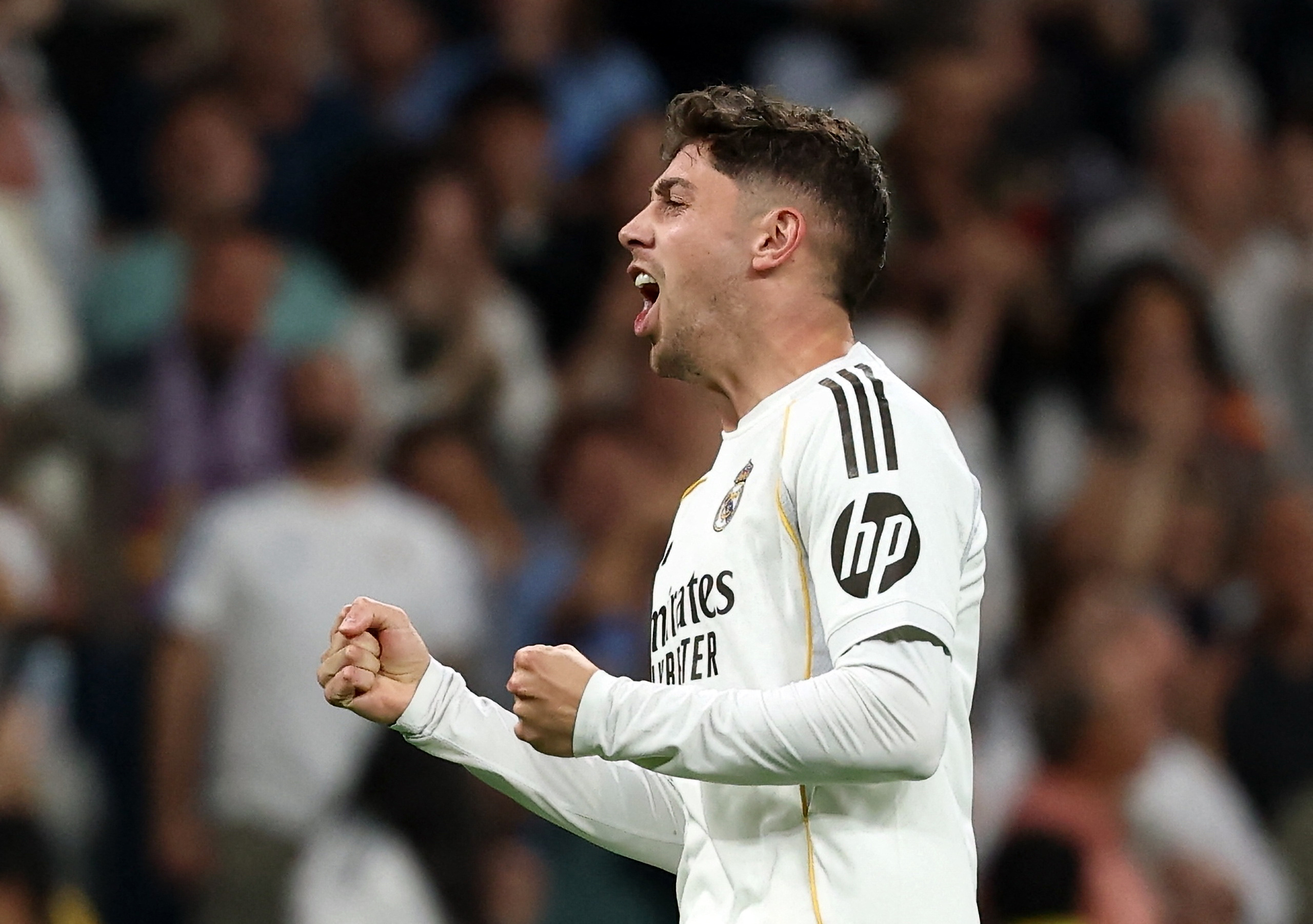 بيان رسمي من فالفيردي يكشف تفاصيل شجار غرفة ريال مدريد