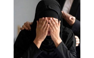زوج يسمّي زوجته على الهاتف «طليقتي»
