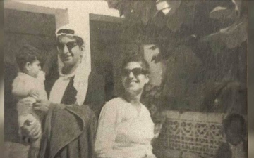 الصورة: حكاية مُعلمة إماراتية من &laquo;الزمن الجميل&raquo;.. بعيون حفيدتها