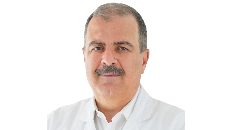 الدكتور مصطفى حمود: دول استوائية تتطلب إجراءات وقائية من لدغات الحشرات، وفي دول أخرى ترتفع احتمالات العدوى التنفسية أو الغذائية.