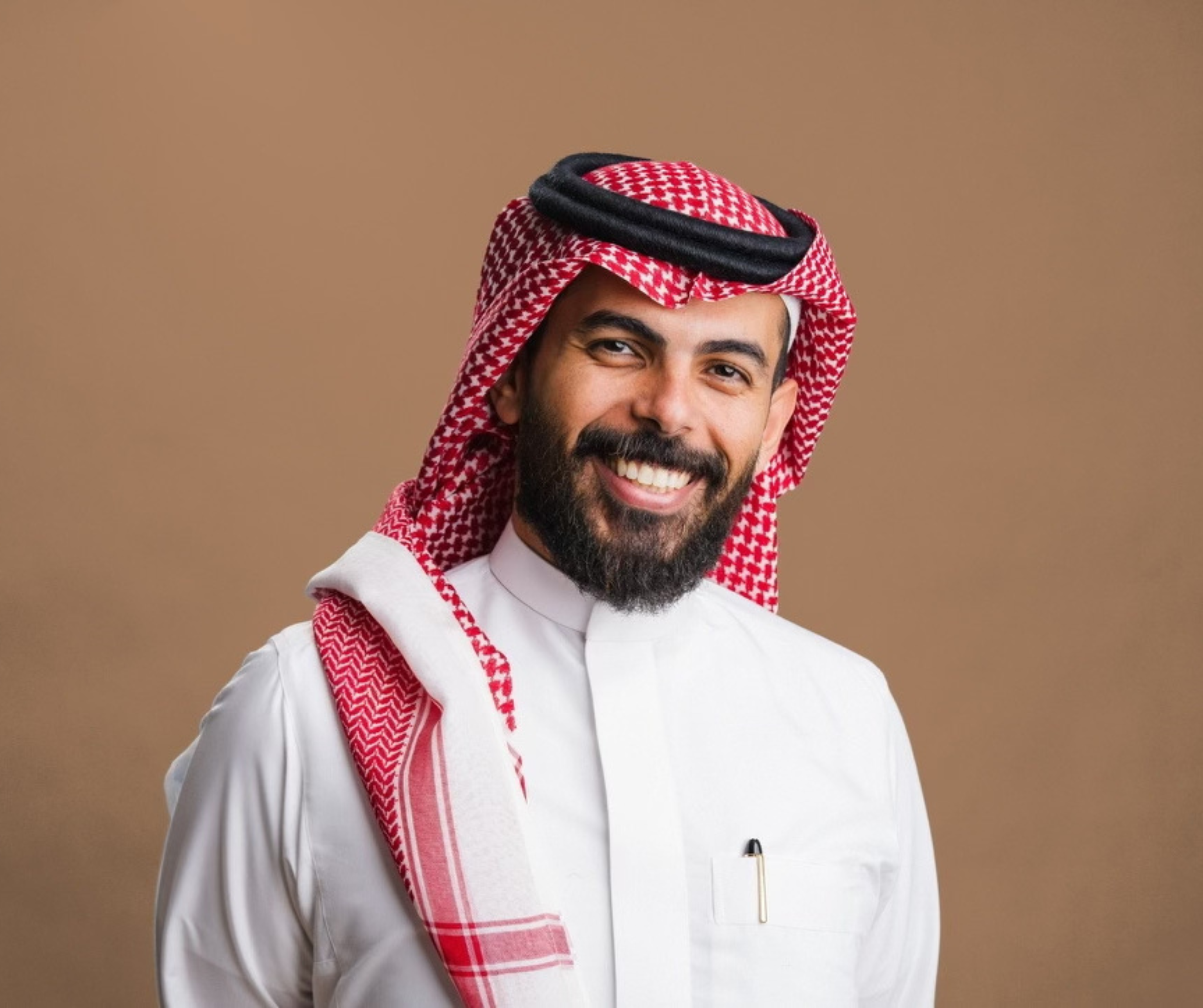 عبدالرحمن أبومالح يعلن استقالته من ثمانية وينفي الخلافات