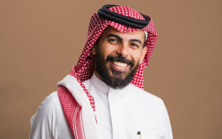 الصورة: عبدالرحمن أبومالح يعلن استقالته من ثمانية وينفي الخلافات