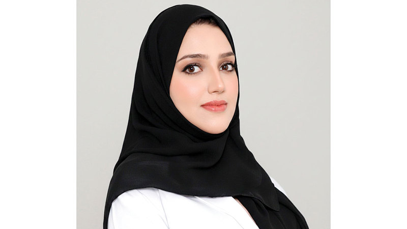 الدكتورة علياء السويدي: دولة الإمارات اتخذت خطوات متقدمة للحد من تأثير الأمراض المرتبطة بالتوتر في بيئات العمل.