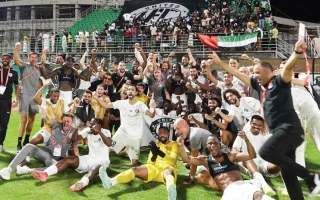 الصورة: &laquo;يونايتد&raquo; يصنع المجد ويبلغ دوري المحترفين
