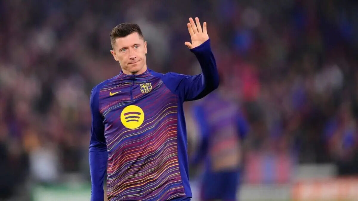 برشلونة يعلن رسمياً رحيل ليفاندوفسكي