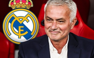 الصورة: ريال مدريد يطلق "عملية جوزيه مورينيو" باتصالات مباشرة