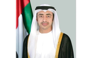 عبدالله بن زايد يهنئ هاتفياً وزيرة خارجية المالديف ويبحثان العلاقات الثنائية بين البلدين