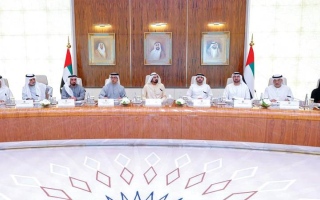 برئاسة محمد بن راشد.. مجلس الوزراء يعتمد إطار تطبيق الذكاء الاصطناعي المساعد بالجهات الاتحادية