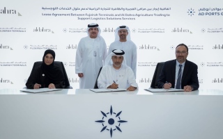 الصورة: مرافئ الفجيرة تبرم 3 اتفاقيات استراتيجية لتعزيز التكامل اللوجستي وتوسيع التجارة الإقليمية
