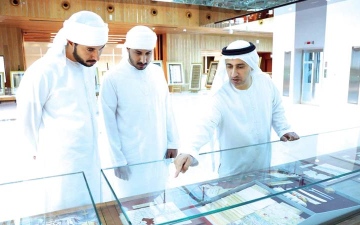 الصورة: &laquo;جمعة الماجد&raquo; يشارك في &laquo;يوم الكاتب الإماراتي&raquo;