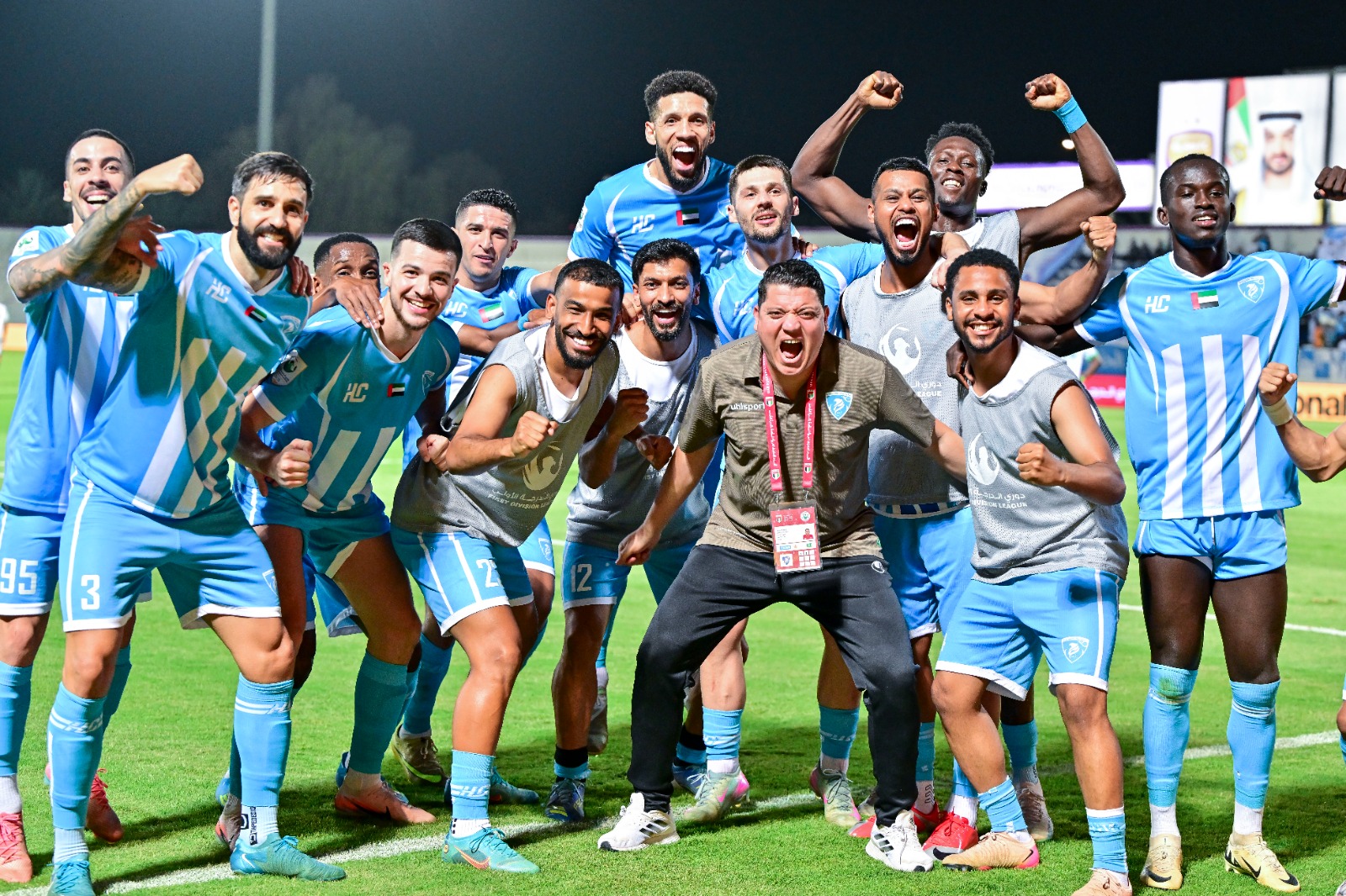 حتا يعود إلى أضواء "المحترفين".. بطلاً لدوري الدرجة الأولى