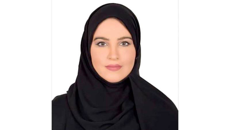 عائشة الكندي: &laquo;القروبات&raquo; تحافظ على الروابط الأسرية وتخلق مساحة يومية للتفاعل حتى وإن كانت بعض المشروعات تبقى &laquo;معلقة&raquo; لسنوات داخل المحادثة نفسها.