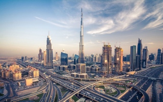 الصورة: %6.2 نمواً جديداً لاقتصاد الإمارات والناتج المحلي الإجمالي يرتفع إلى 1.9 تريليون درهم خلال عام 2025