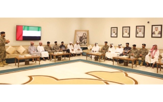 الصورة: شرطة أبوظبي تناقش دور الأسرة في تعزيز السلامة المرورية