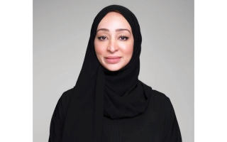 قانون الموارد البشرية الجديد في أبوظبي.. مسارات أسرع للحوافز والترقيات و15 نوعاً من الإجازات