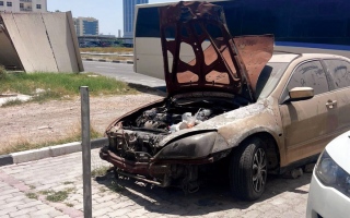 الصورة: مركبة محترقة &nbsp; &nbsp; &nbsp;&nbsp;