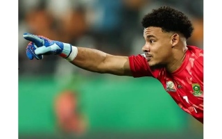 الصورة: حالة وفاة تلهم حارس مرمى جنوب أفريقيا قبل مواجهة المكسيك في افتتاح كأس العالم