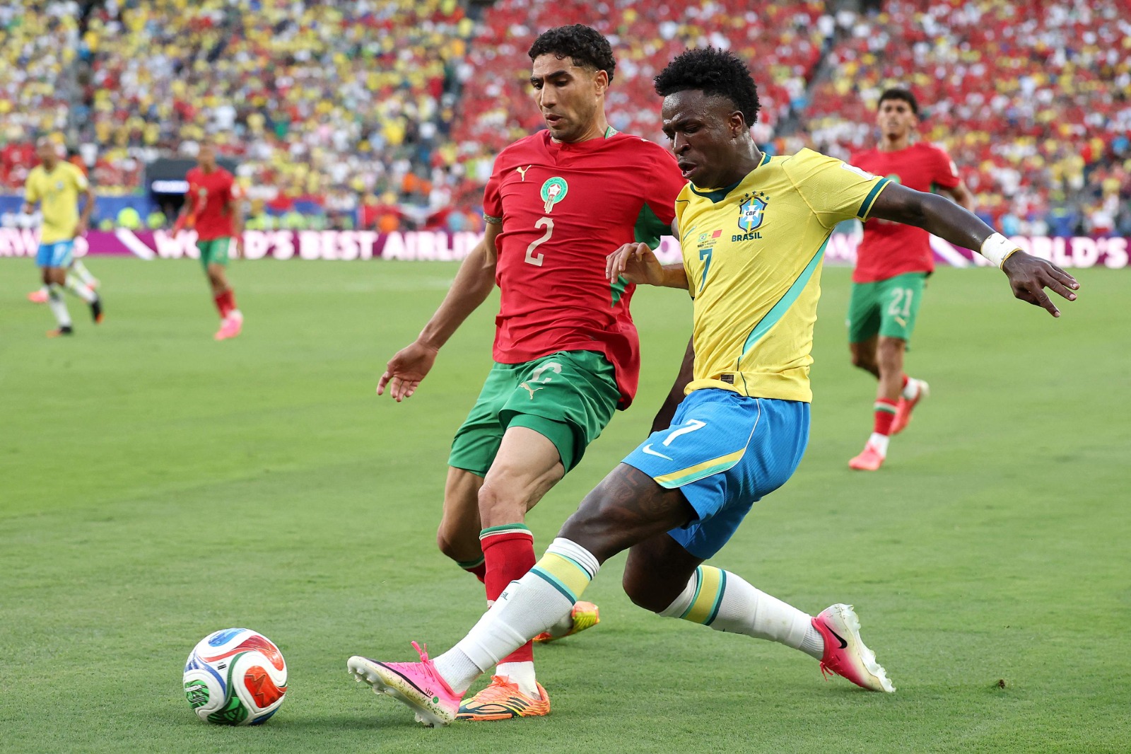 المغرب ينتزع تعادلاً مستحقاً من البرازيل في كأس العالم