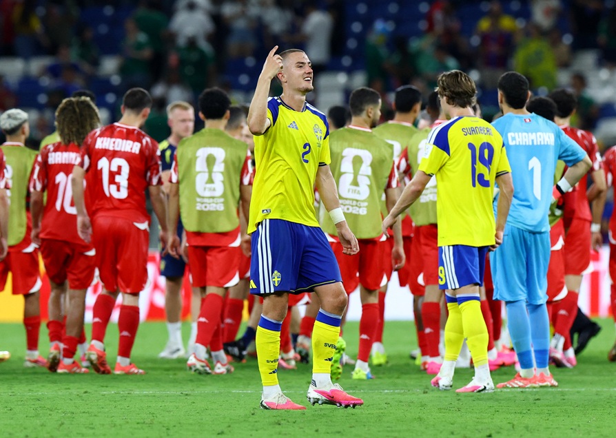 جوستاف لاغربييلكه.. من طبقة النبلاء إلى ملاعب كأس العالم