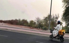 الصورة: درّاجة على &laquo;السريع&raquo;