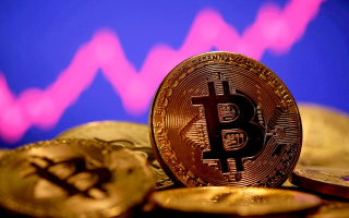 الصورة: العملات المشفرة تتراجع في أعقاب قرار "الفيدرالي الأميركي" بتثبيت الفائدة