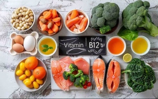الصورة: 7 أعراض تحذيرية لنقص فيتامين B12.. لا تتجاهلها