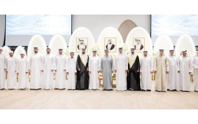 الصورة: منصور بن زايد يحضر أفراح النيادي والظاهري والشامسي
