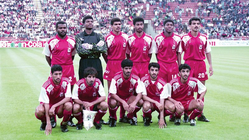 صورة أرشيفية لمنتخب الإمارات خلال مشاركته في مونديال 1990. أرشيفية