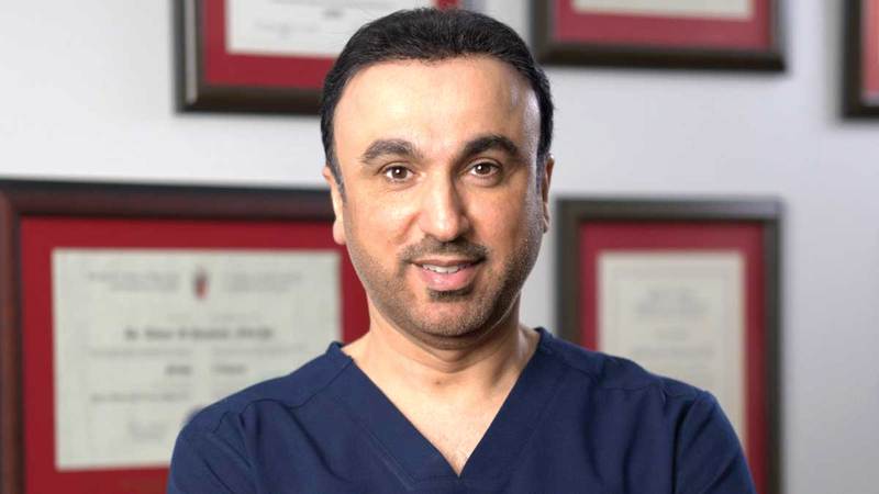 الدكتور أنور الحمادي: التعرّض المفرط للأشعة فوق البنفسجية يؤدي إلى تصبغات واختلاف في لون البشرة وظهور تجاعيد مبكرة.