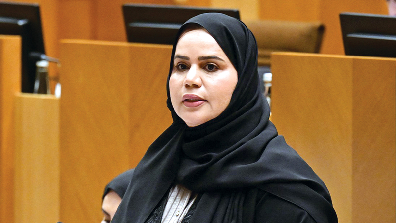 منى راشد طحنون: انتشار بيع أدوية ومواد تجميلية عبر مواقع إلكترونية ومنصات التواصل، يثير مخاوف حول سلامة المنتجات.