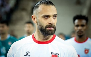 ماذا قال مدافع الأردن يزن العرب قبل مواجهة الجزائر بكأس العالم؟