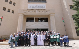 المدرسة الرقمية الإماراتية تنجز مرحلة جديدة من التحول الرقمي للتعليم في الأردن