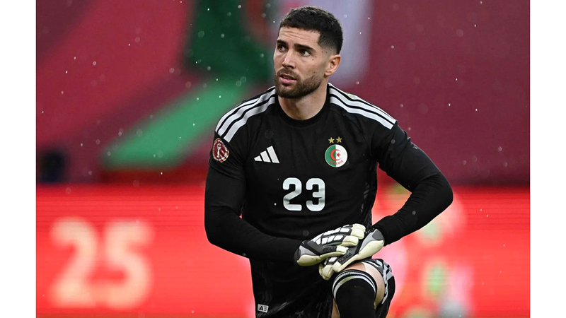 حارس المنتخب الجزائري لوكا زيدان. أ.ف.ب